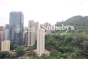 Pacific Place Apartment 太古廣場服務式公寓 | View from Master Bedroom