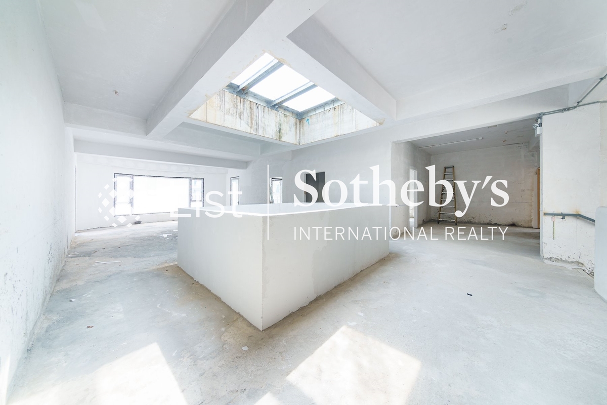 Perkins Road 白建時道 | Second floor