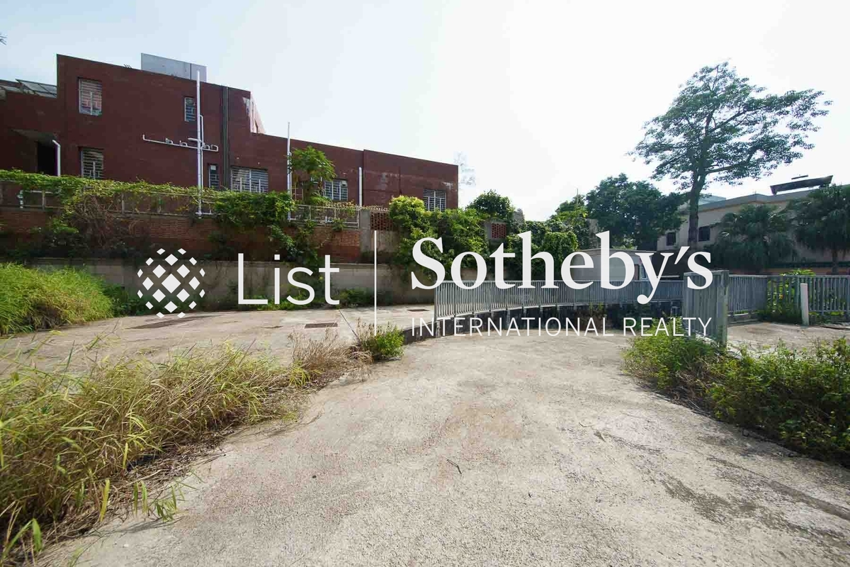 Perkins Road 白建時道 | Garden