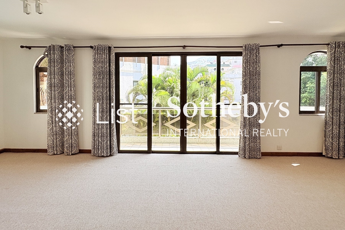 Siu Hang Hau 小坑口 | Master Bedroom