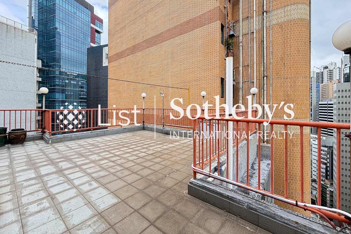 Shun Loong Building 順隆大廈 | Private Roof Terrace