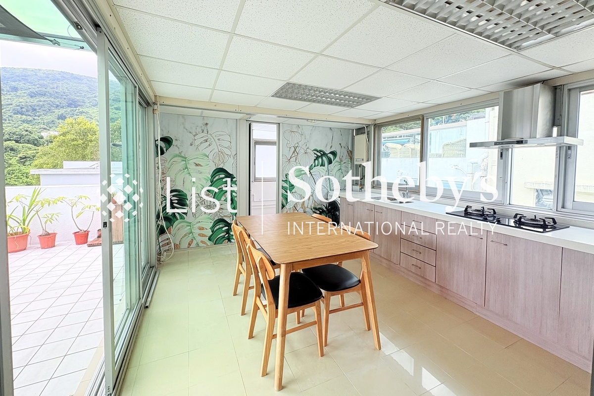 Hing Keng Shek Detached House 庆径石独立屋 | Open Kitchen