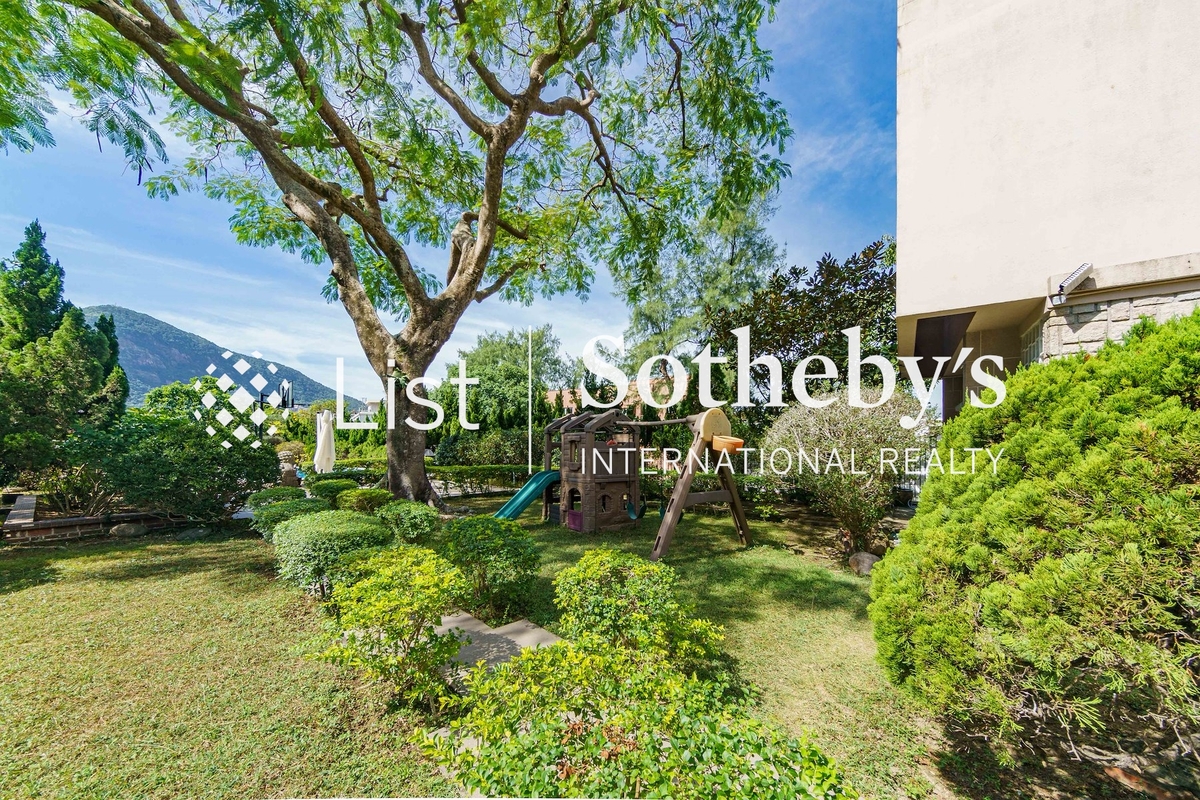 Perkins Road 白建時道 | Big garden