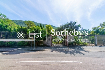 Perkins Road 白建時道 | 