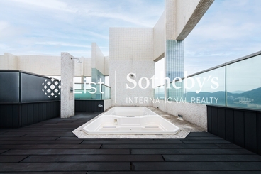 Shining Heights 亮贤居 | 