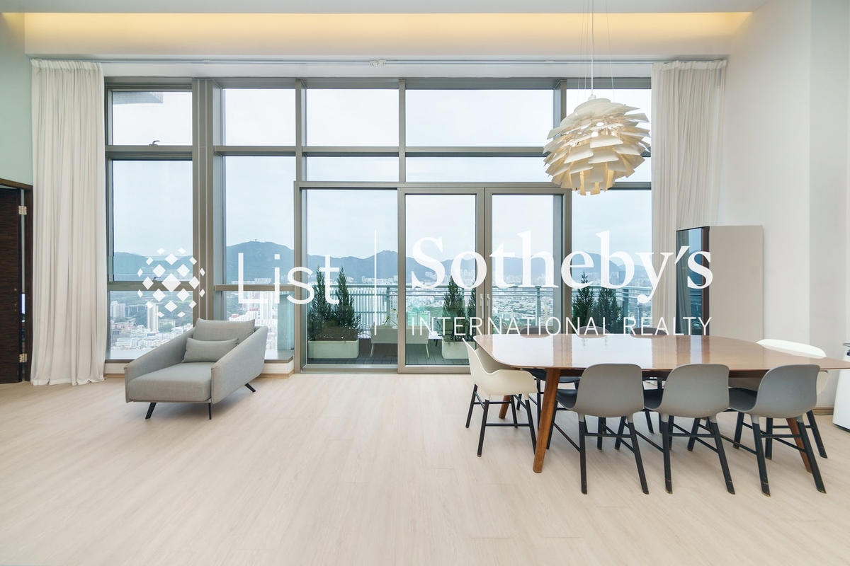 Shining Heights 亮賢居 | Dining Room