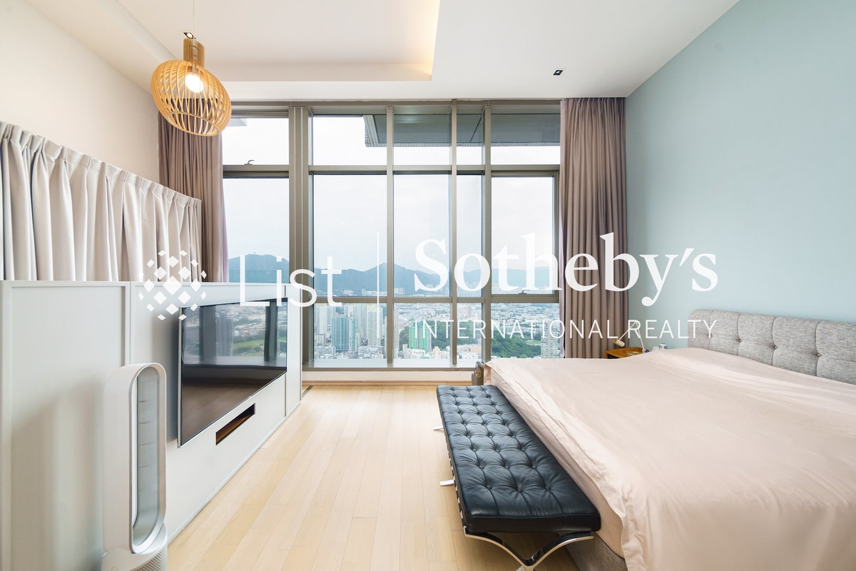 Shining Heights 亮賢居 | Master Bedroom