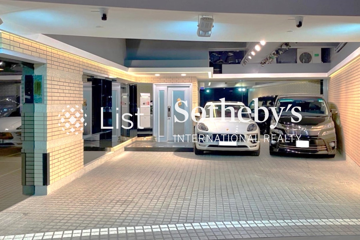 Casa Marina Phase 1 淺月灣 1期 | Carport