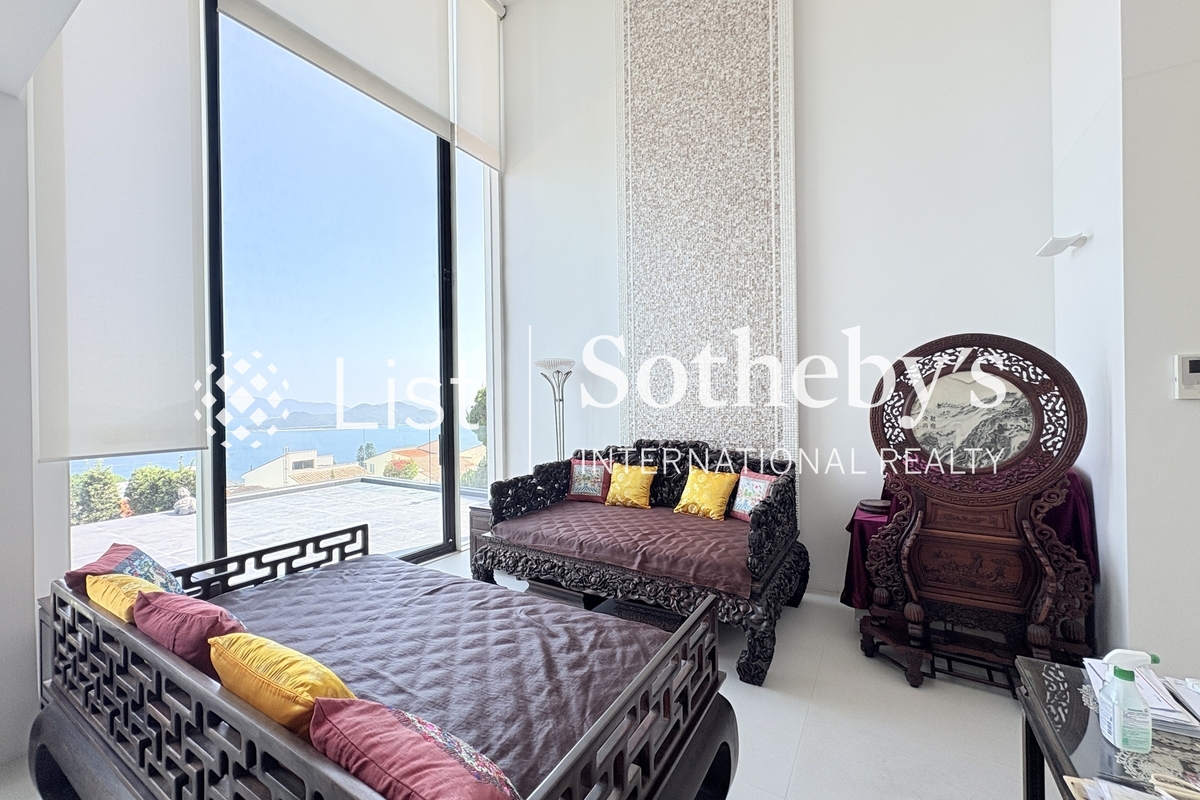 Rainbow Villa 彩濤別墅 | Living Room