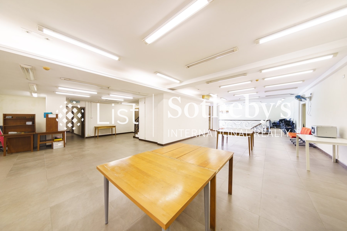 Cumberland Road 金巴倫道 | Hall