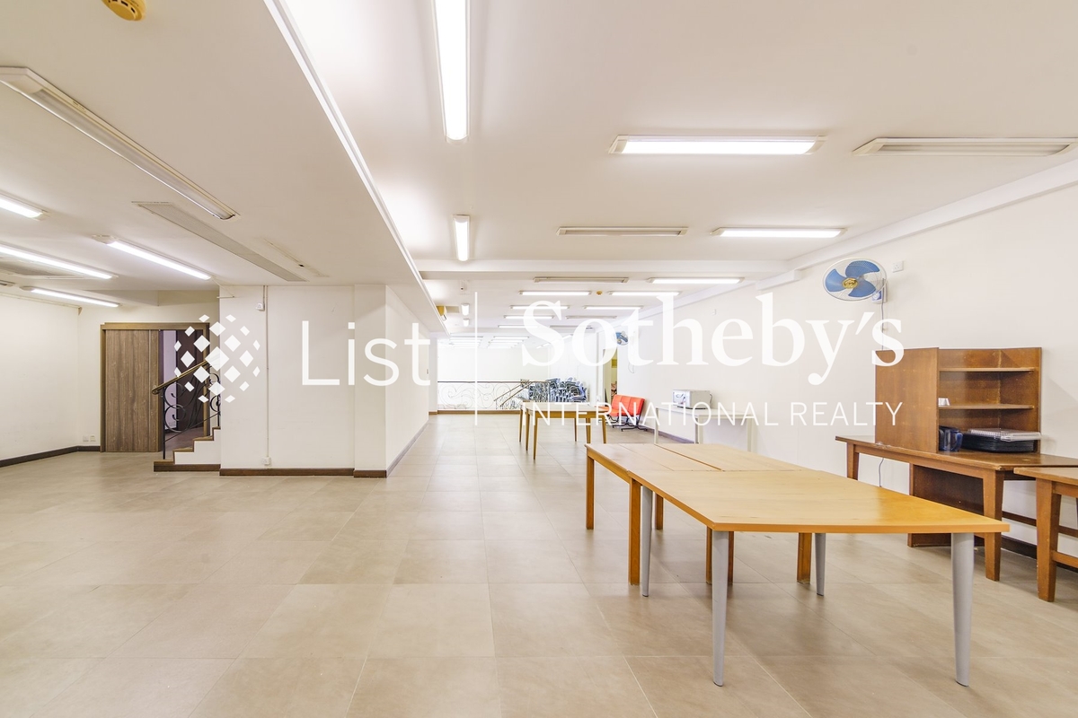 Cumberland Road 金巴倫道 | Hall