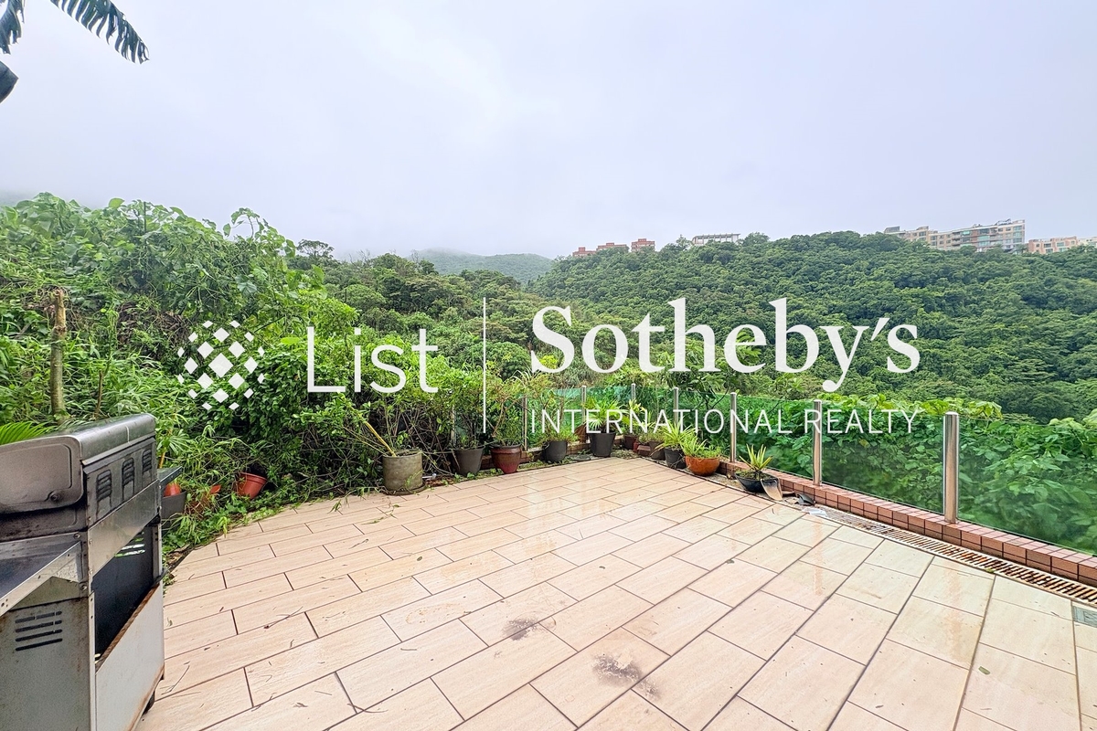 Sheung Sze Wan 相思灣 | Private Garden off Living Room