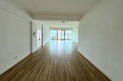 Hong Kong Gold Coast 香港黄金海岸 | Living and Dining Room