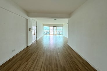 Hong Kong Gold Coast 香港黃金海岸 | 