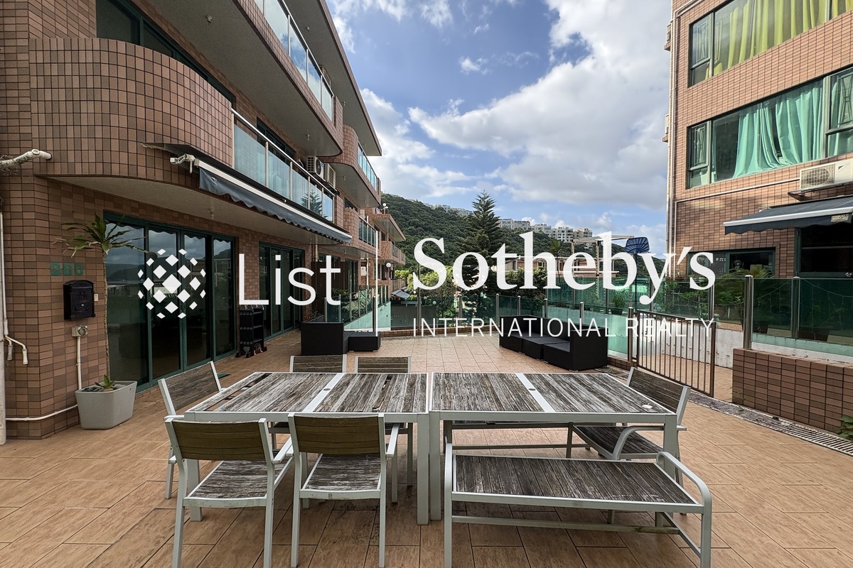 Sheung Sze Wan Detached House 相思灣獨立屋 | Private Terrace off Living Room