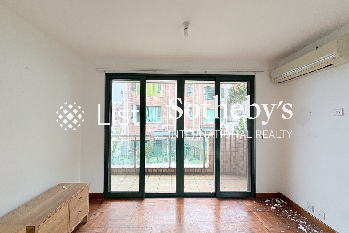 Sheung Sze Wan Detached House 相思灣獨立屋 | Second Bedroom