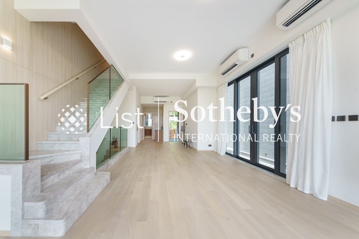 Whitesand Cove Whitesand Cove | Living and Dining Room