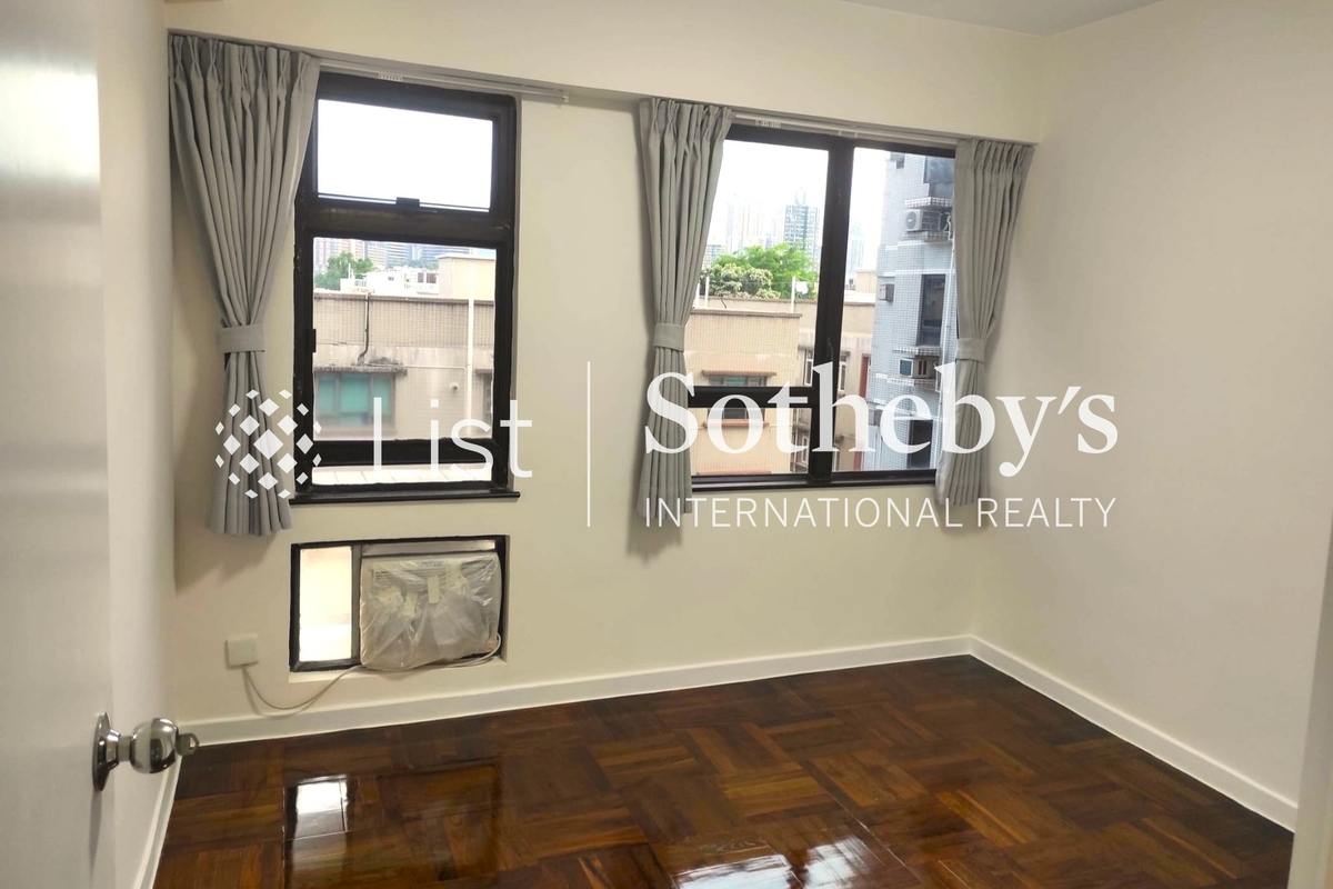 Grandeur Villa 瑰丽新村 | Second Bedroom