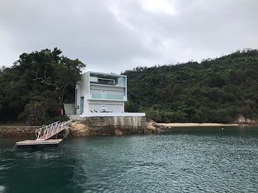 Luk Chau 鹿洲 | 