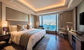 Four Seasons Place 四季匯 | Bedroom