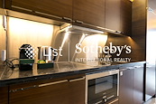 Four Seasons Place 四季匯 | Kitchen