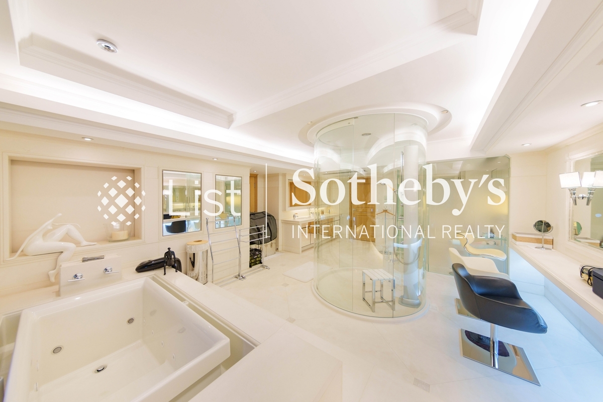 Wiltshire Road 渭州道 | Second En-suite Bathroom