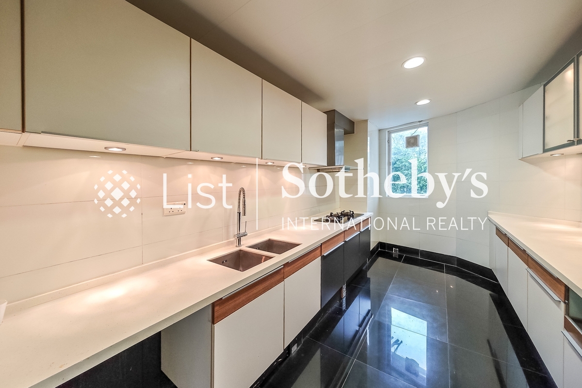 One Kowloon Peak 壹號九龍山頂 | Kitchen