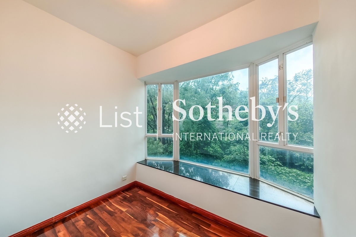 One Kowloon Peak 壹號九龍山頂 | Fourth Bedroom