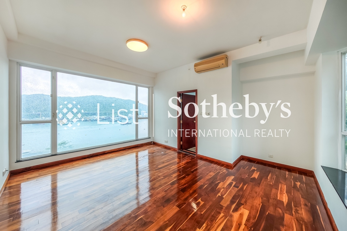 One Kowloon Peak 壹號九龍山頂 | Master Bedroom