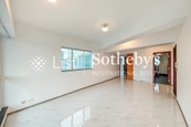 One Kowloon Peak 壹號九龍山頂 | Living and Dining Room