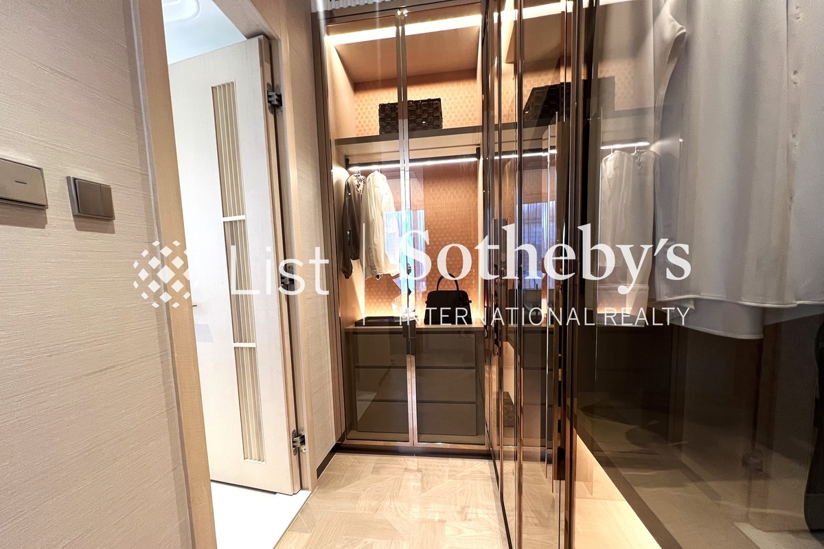 One Central Place One Central Place | Walk-in Closet in Master Bedroom 