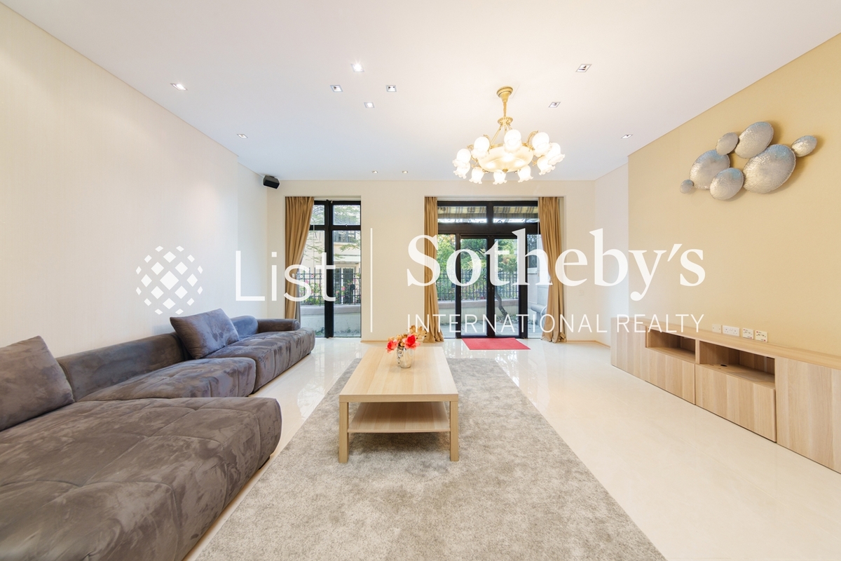 King's Park Hill 京士柏山 | Living Room