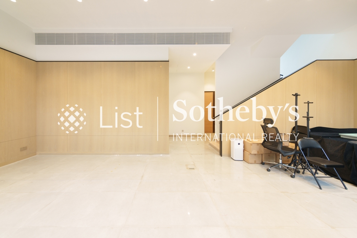 SOLACE SOLACE | Family Room