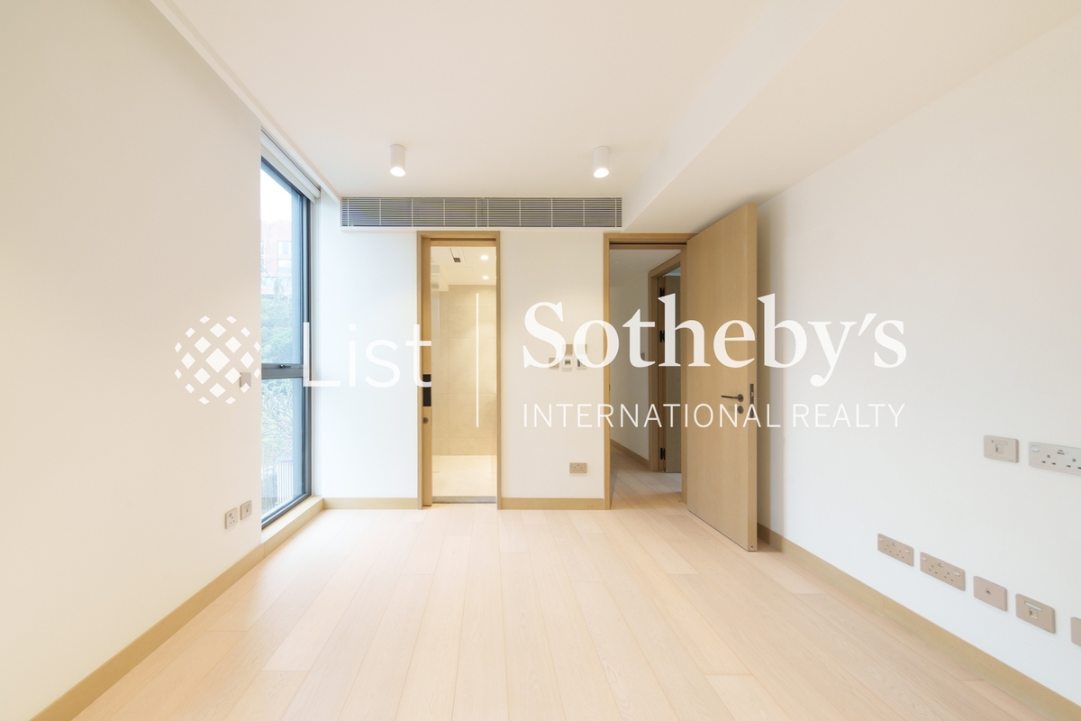 SOLACE SOLACE | Third En-suite Bedroom