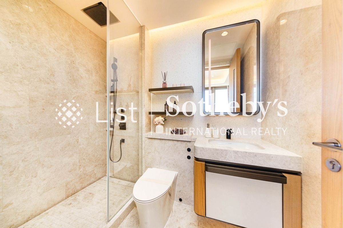 One Stanley One Stanley | Forth En-suit Bathroom