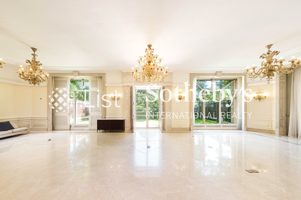 Shouson Hill Road  | Living and Dining Room