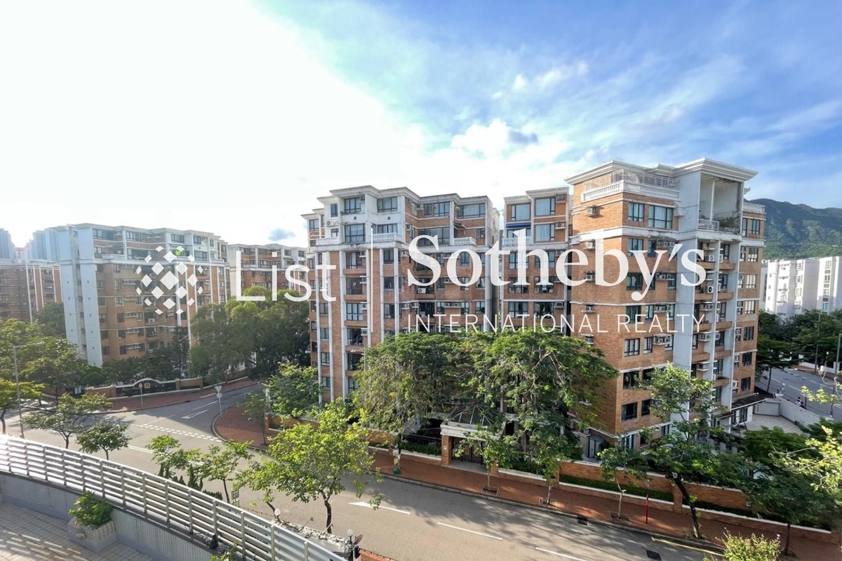 Grandeur Villa 瑰丽新村 | View from Second Bedroom