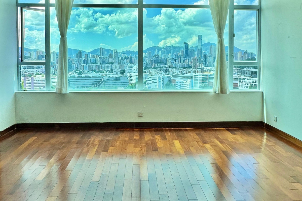 Luso Apartments 和域臺 | View from Living and Dining Room