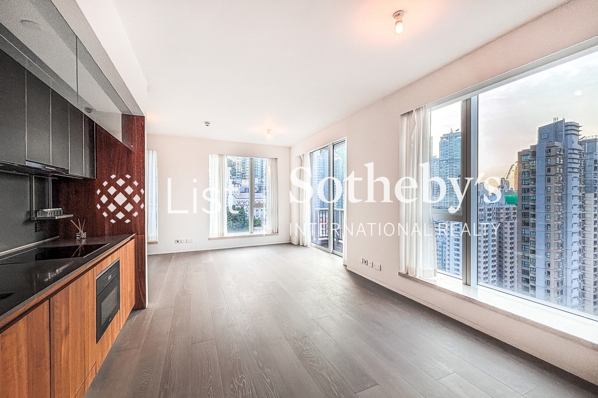42 Tung St. 42 Tung St. | Living and Dining Room