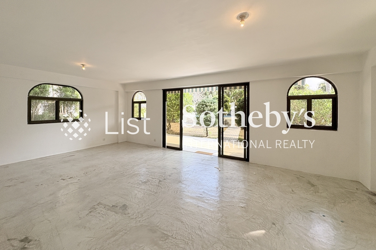 Sheung Sze Wan 相思湾 | Living and Dining Room