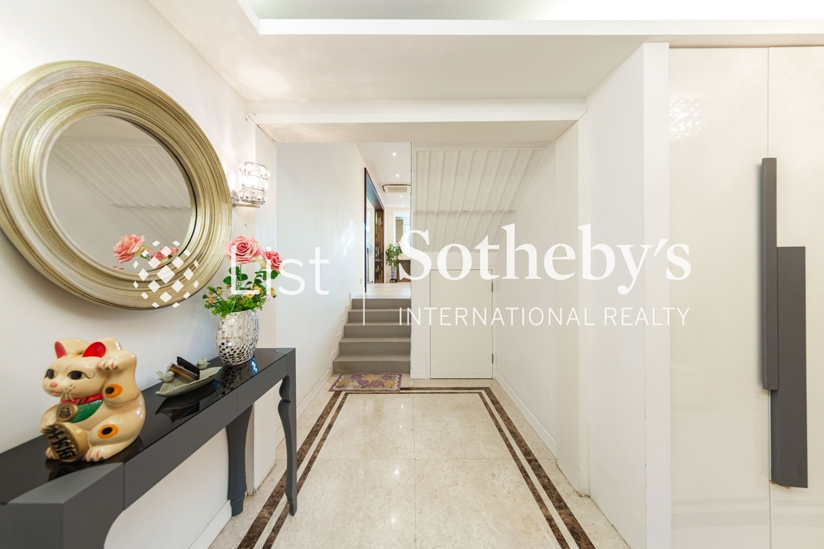 Marina Cove 匡湖居 | Entrance