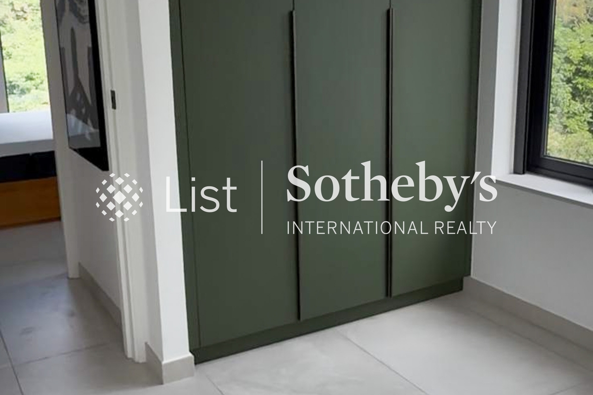 Nga Kau Wan 牙較灣 | Second Bedroom