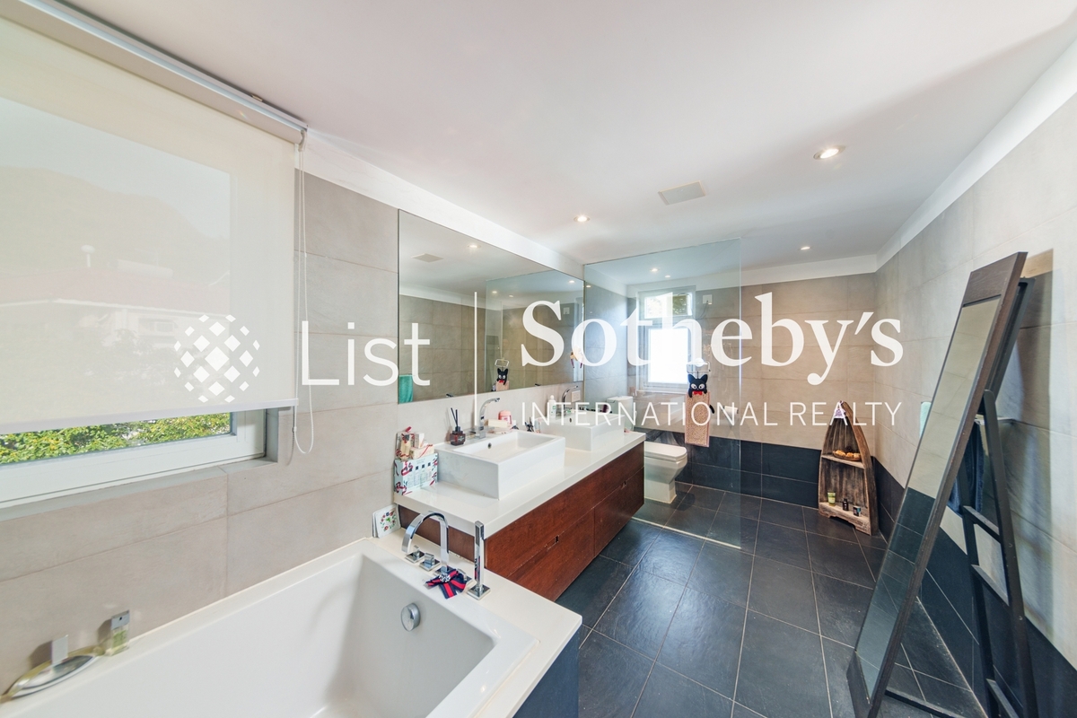 Tso Wo Hang 早禾坑 | Second Bathroom