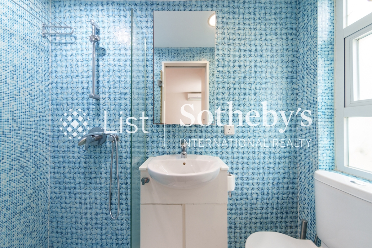 Tai Hang Hau Detached House 大坑口独立屋 | Third Bathroom