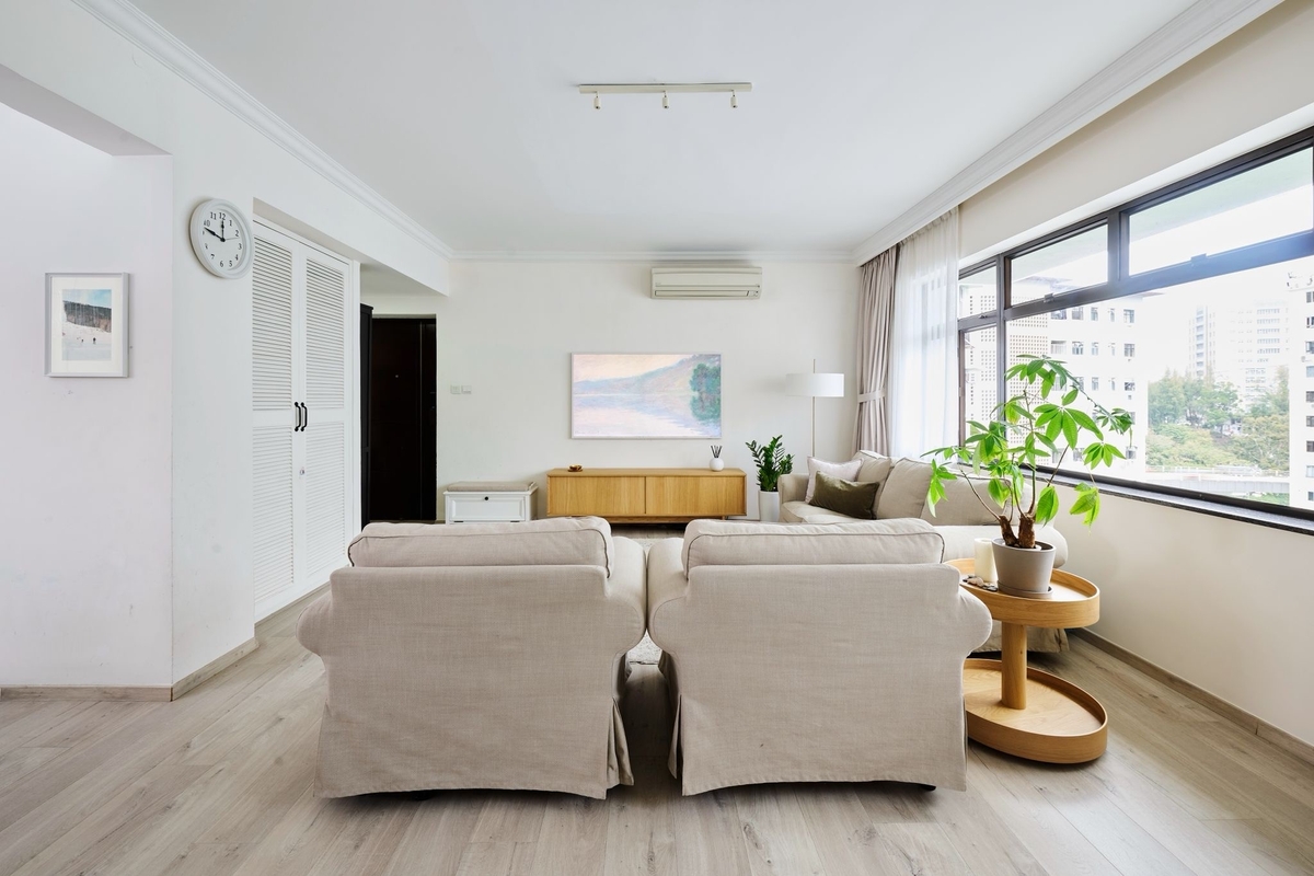 Mount Trio Court 鼎峰大廈 | Living Room