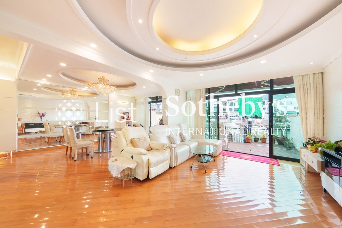 Marina Cove 匡湖居 | Living and Dining Room