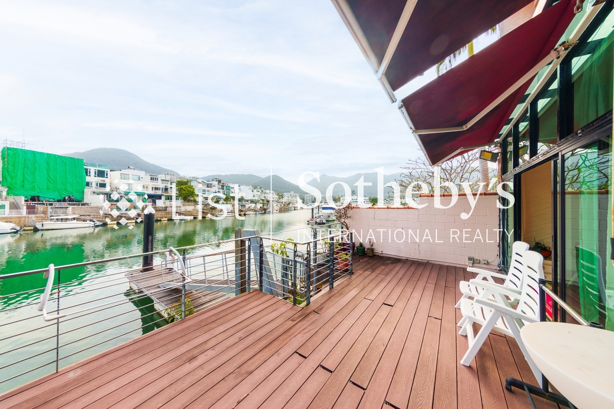 Marina Cove 匡湖居 | Private Terrace off Living and Dining Room