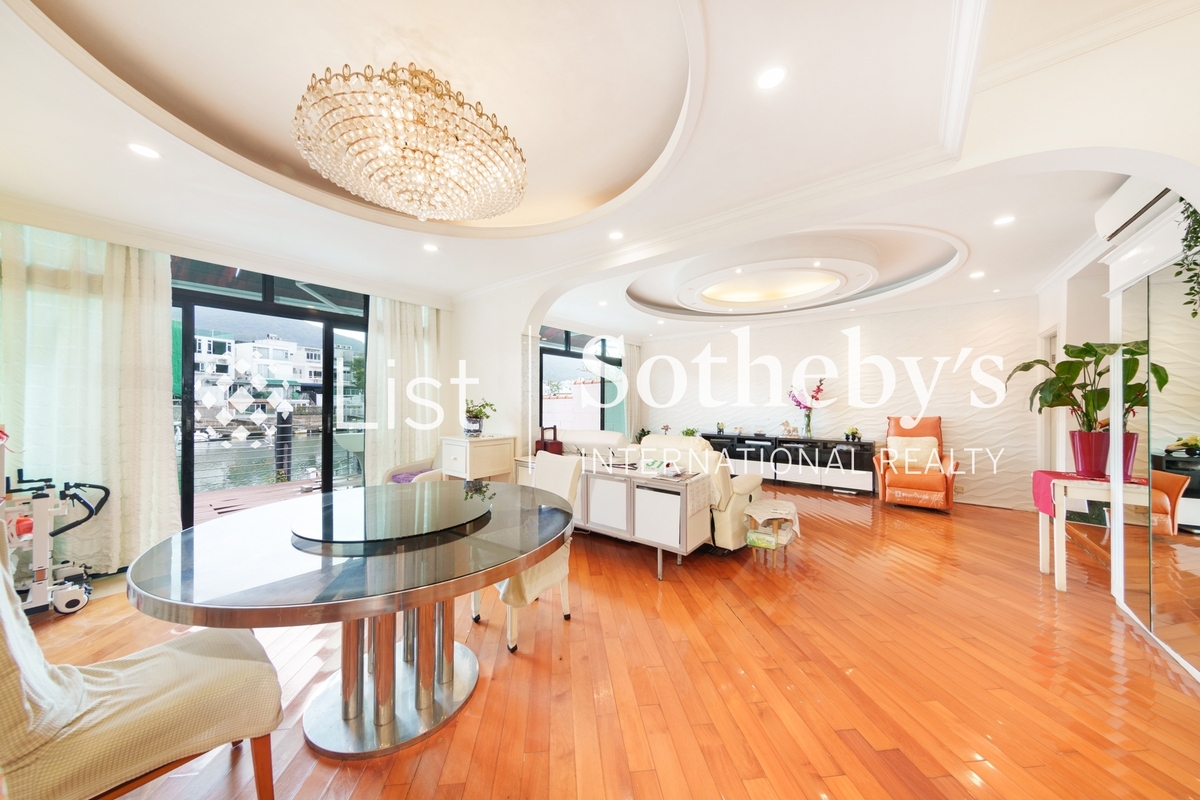 Marina Cove 匡湖居 | Living and Dining Room