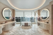 The Legacy 天御 | Master Bathroom