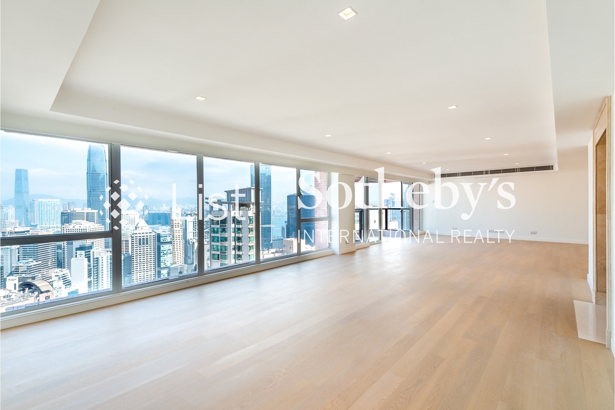 Estoril Court 愛都大廈 | Living Room